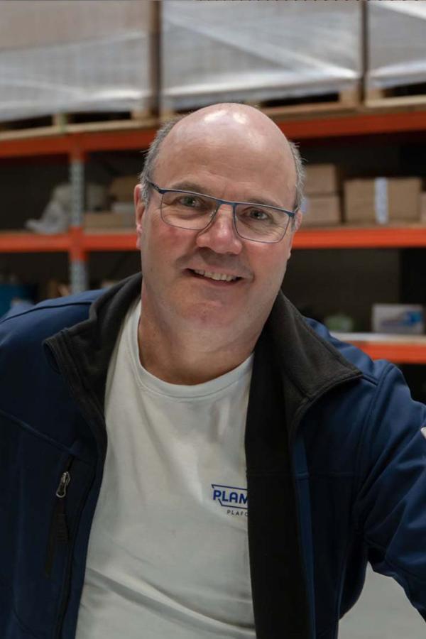 Johan Oomen, Monteur bij Plameco Plafonds